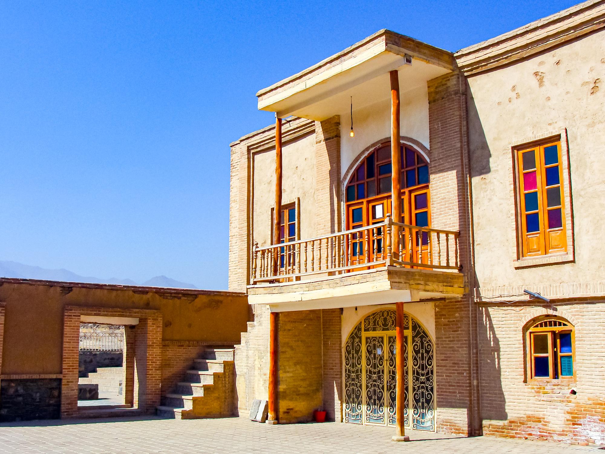 خرید مدرک تحصیلی در همدان ، صد در صد قانونی و معتبر